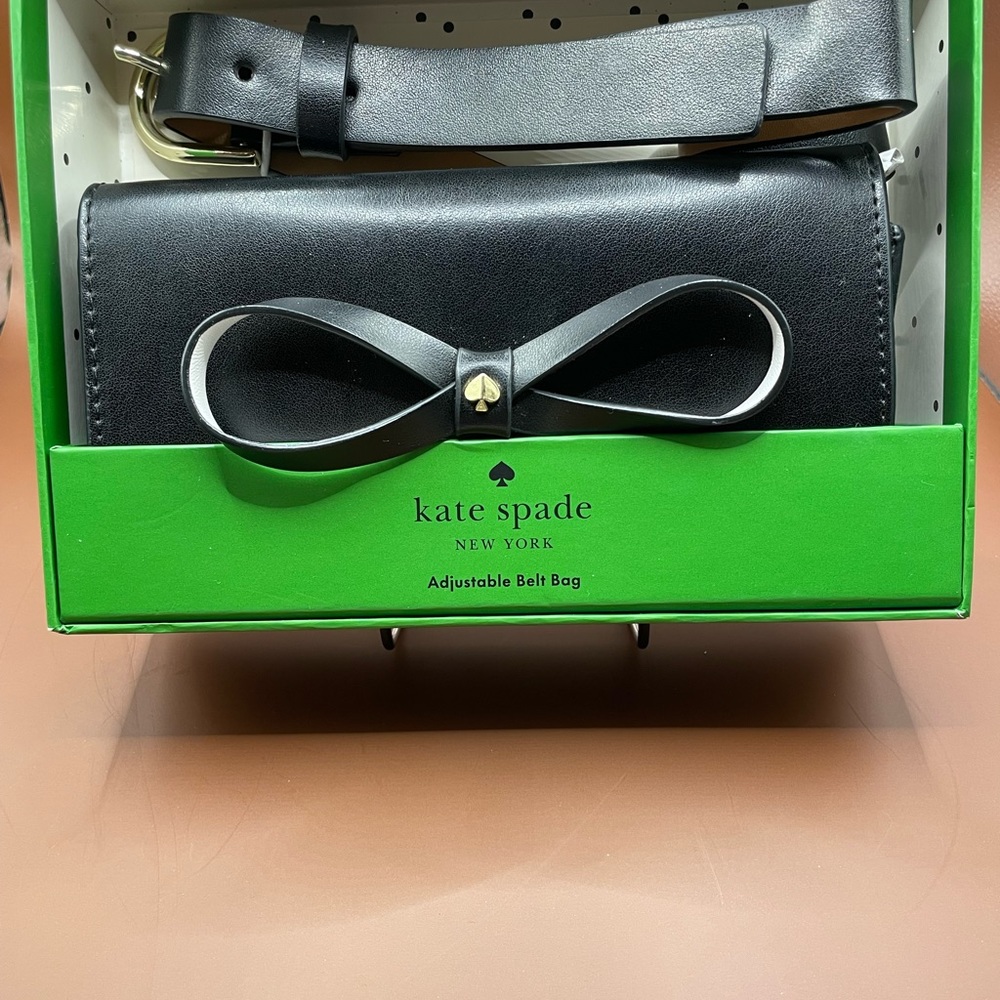 Kate Spade Black Leather Adjustable Bow Belt Bag. Size S/M